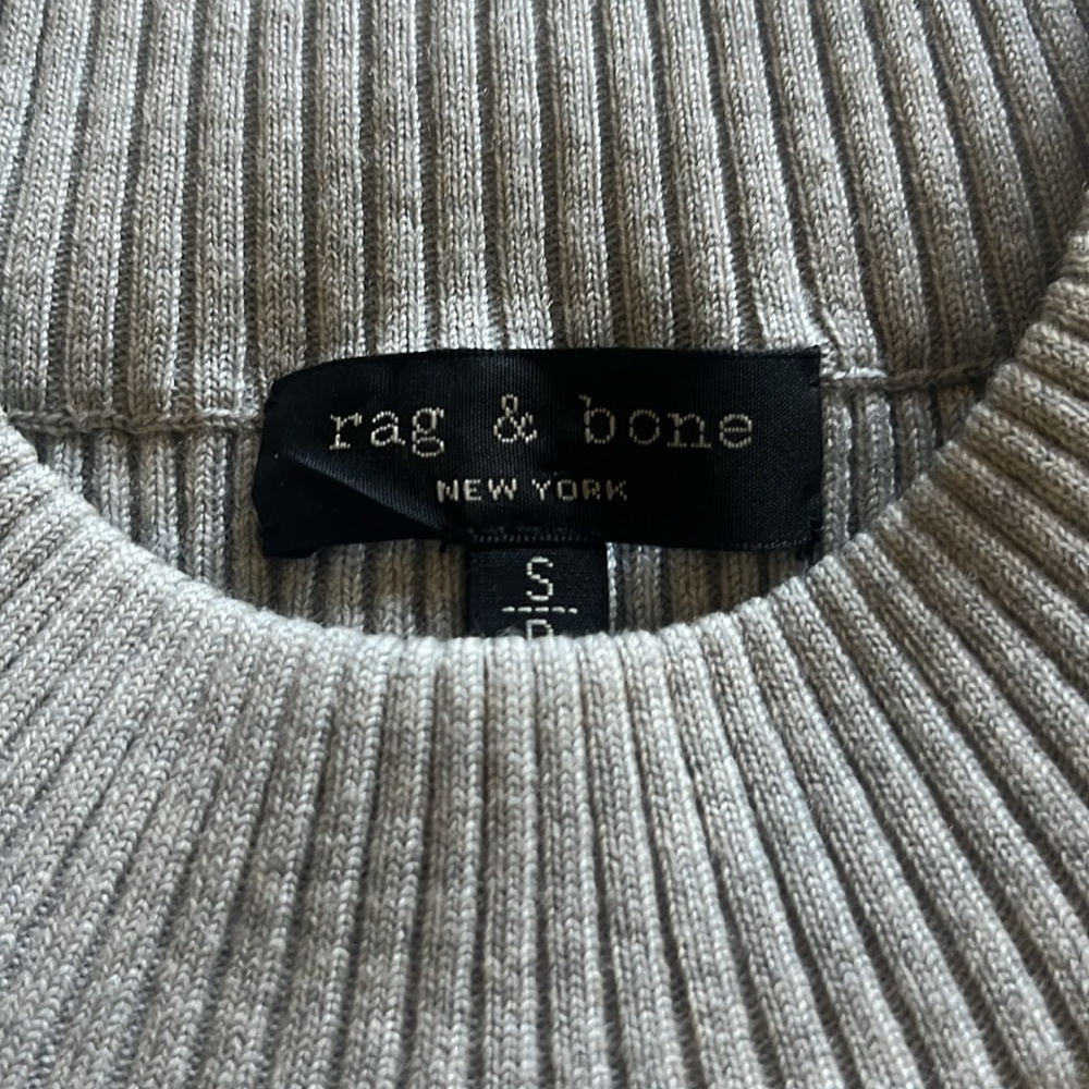 COPY - Rag & Bone Gray Ribbed Tank Top with Mandarin Collar - Picture 4 of 9